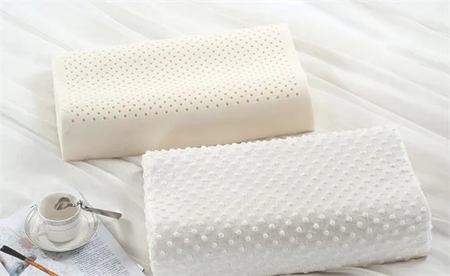 乳胶枕头长霉斑能清理吗