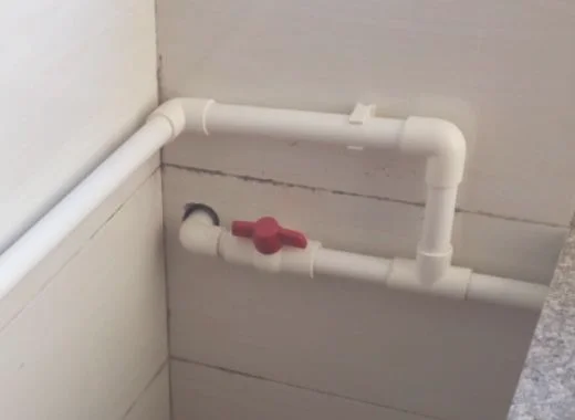墙暖水管怎么安装