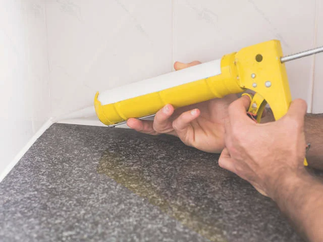 玻化砖粘贴剂是什么 玻化砖粘贴剂施工方法_瓷砖专区