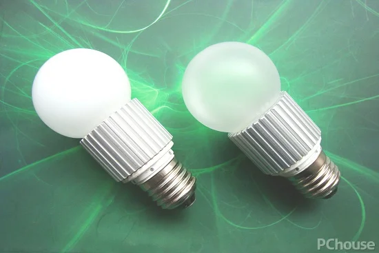 LED灯与节能灯工作原理 雷士LED灯