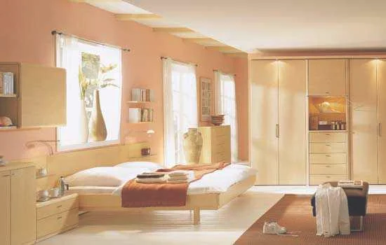 卧室装修效果图推荐 奢华PK简约设计_家居装修效果图