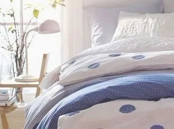 卧室装饰 简单有效的布置方法_装修