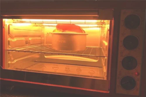 什么容器可以放进烤箱