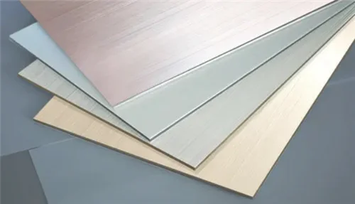 铝塑板属于金属板还是塑料板