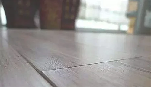 木地板翘起来了怎么修复