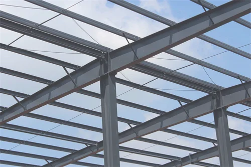 钢结构屋顶用什么材料