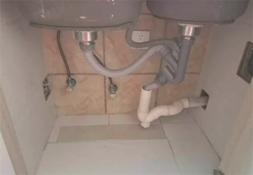 厨房下水管道漏水怎么修补