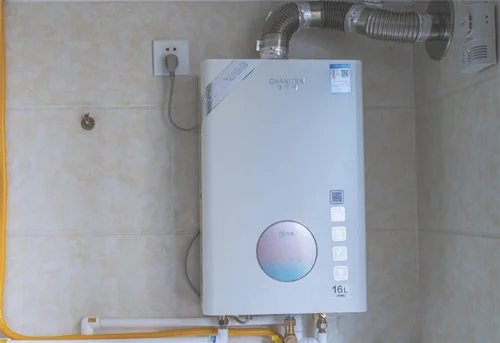 自家抽井水能安装电热水器吗