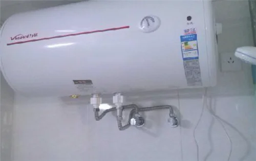 热水器放气阀漏水怎么回事