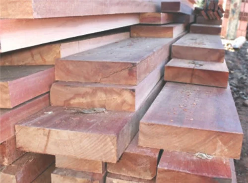建筑木方一般是什么木材