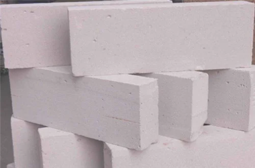 轻质砖是用什么材料制成的