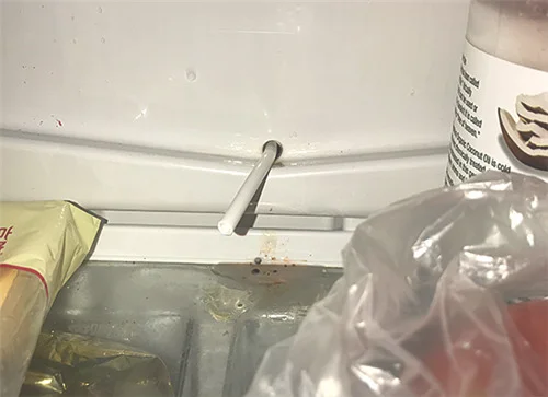 冰箱排水管堵塞怎么处理