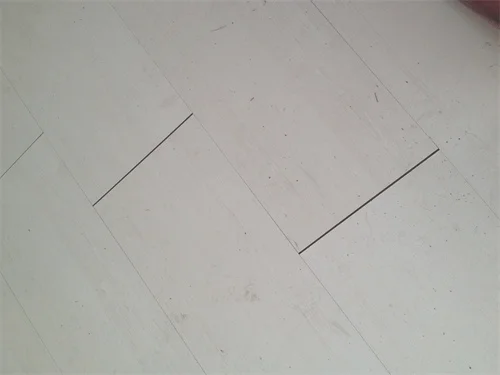 木地板收缩有缝怎么办
