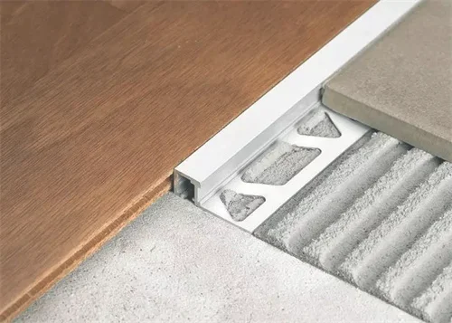 地板和瓷砖衔接处怎么过渡