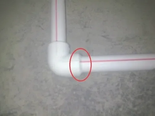 热水管接头怎么安装