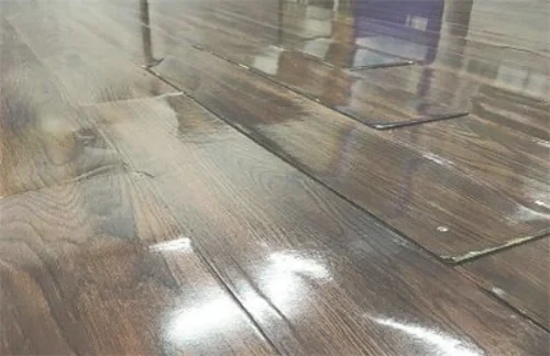 木地板出现缝隙怎么办