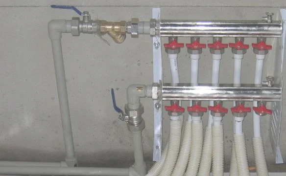 地暖分水器如何使用