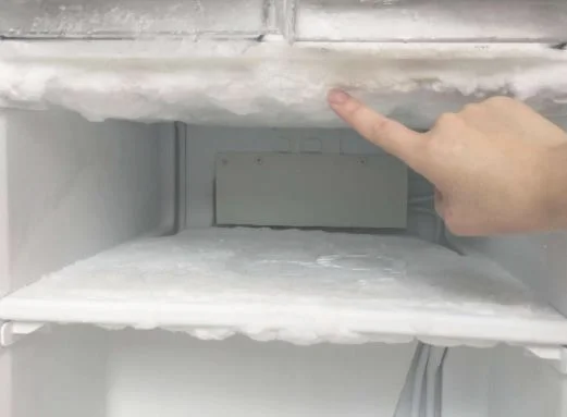 冰箱排水孔结冰堵塞怎么办