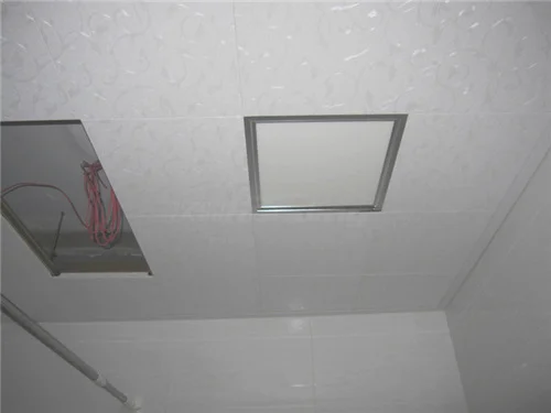 卫生间吊顶灯怎么安装