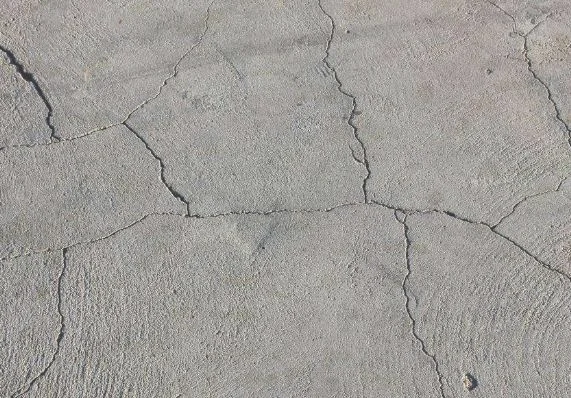 路面混凝土裂缝原因是什么
