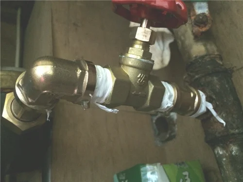 水管接头轻微渗水的维修办法是什么