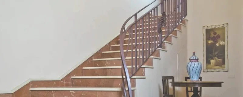 楼梯踏步窄如何补救