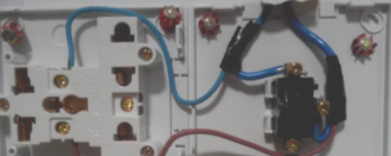 墙上的插座怎么安装