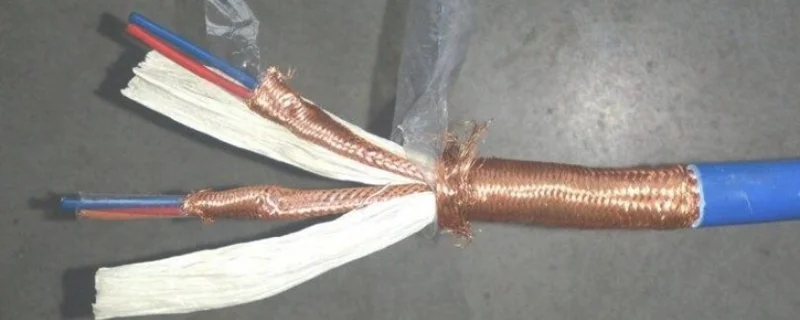 低压电缆铠装接地做法是什么