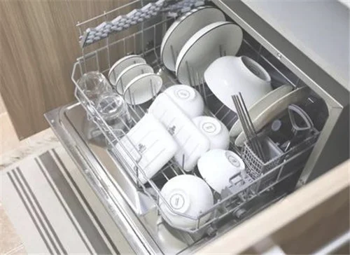 为什么洗碗机不能用洗洁精