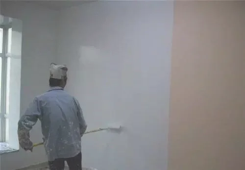 墙上的涂料怎么清理掉