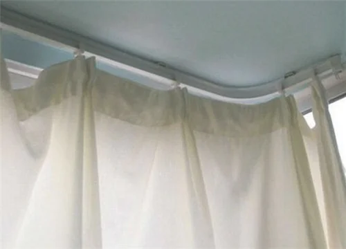 双滑道窗帘安装方法是什么