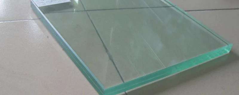 钢化白玻璃有划痕能用吗