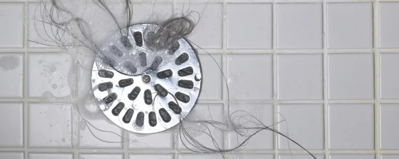 如何清理下水道头发