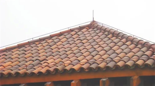 屋顶瓦片缝隙漏水怎么处理