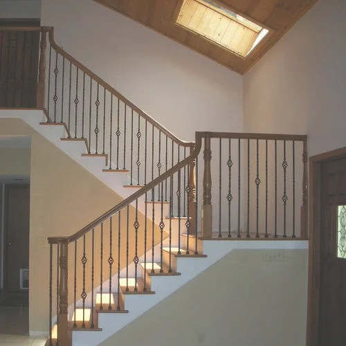 磨楼梯扶手斜口方法是什么