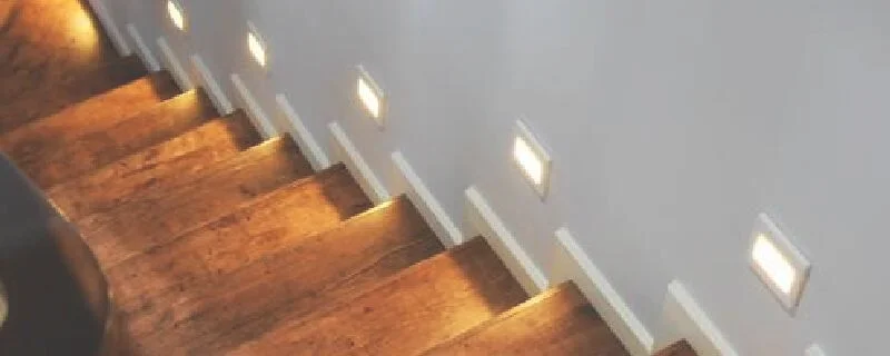 楼梯感应灯怎么安装