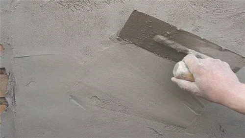 墙面砂浆掉沙怎么处理