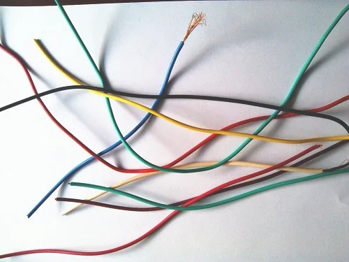 红黄蓝电线都是什么线
