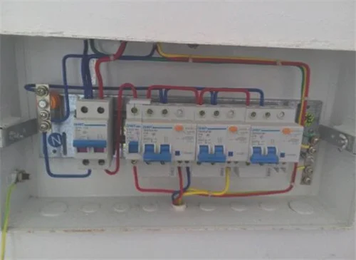 漏电保护开关怎么安装