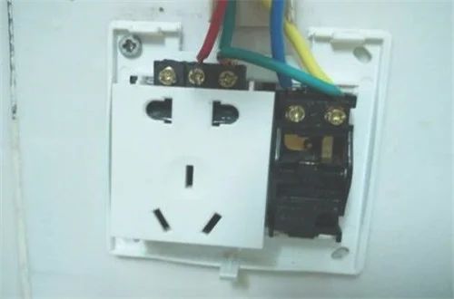 插座没电怎么回事
