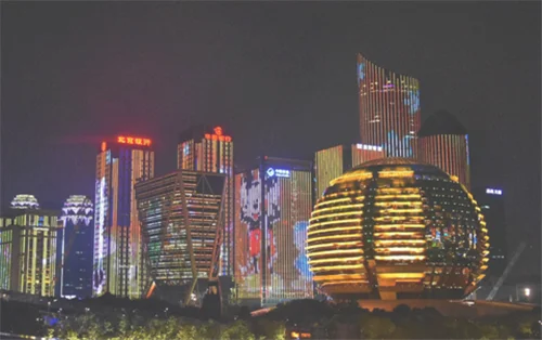 杭州城市阳台灯光秀是什么时间